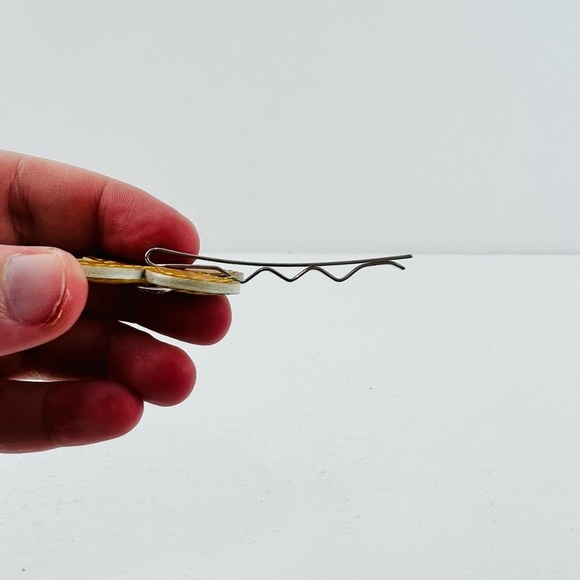 Louis Vuitton 00’s Y2K Yellow Patent Leather Floral Logo Studded Hair Clip - Picture 9 of 14